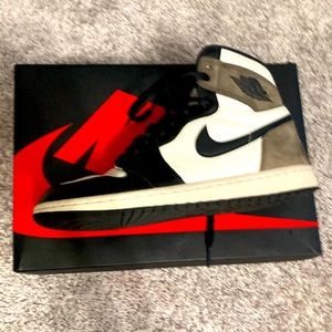 Air Jordan 1 mocha